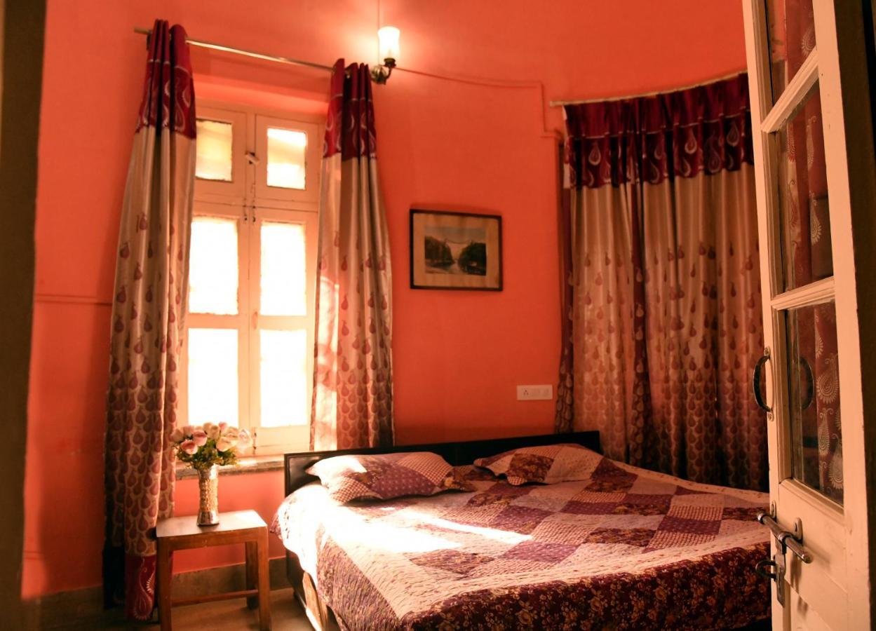 Solan Retreat Bed and Breakfast Buitenkant foto